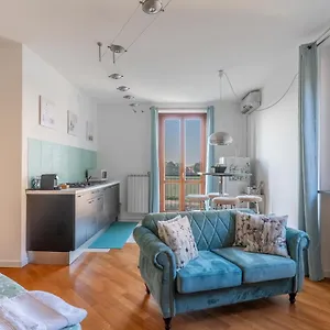 Casatella - Monolocale Con Angolo Cottura - Bagno E Balcone Vidigulfo